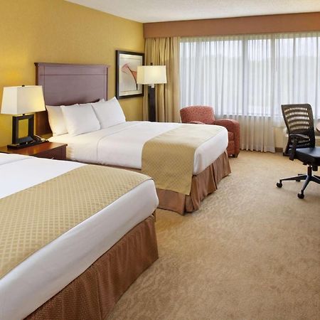 Doubletree By Hilton פייטוויל מראה חיצוני תמונה