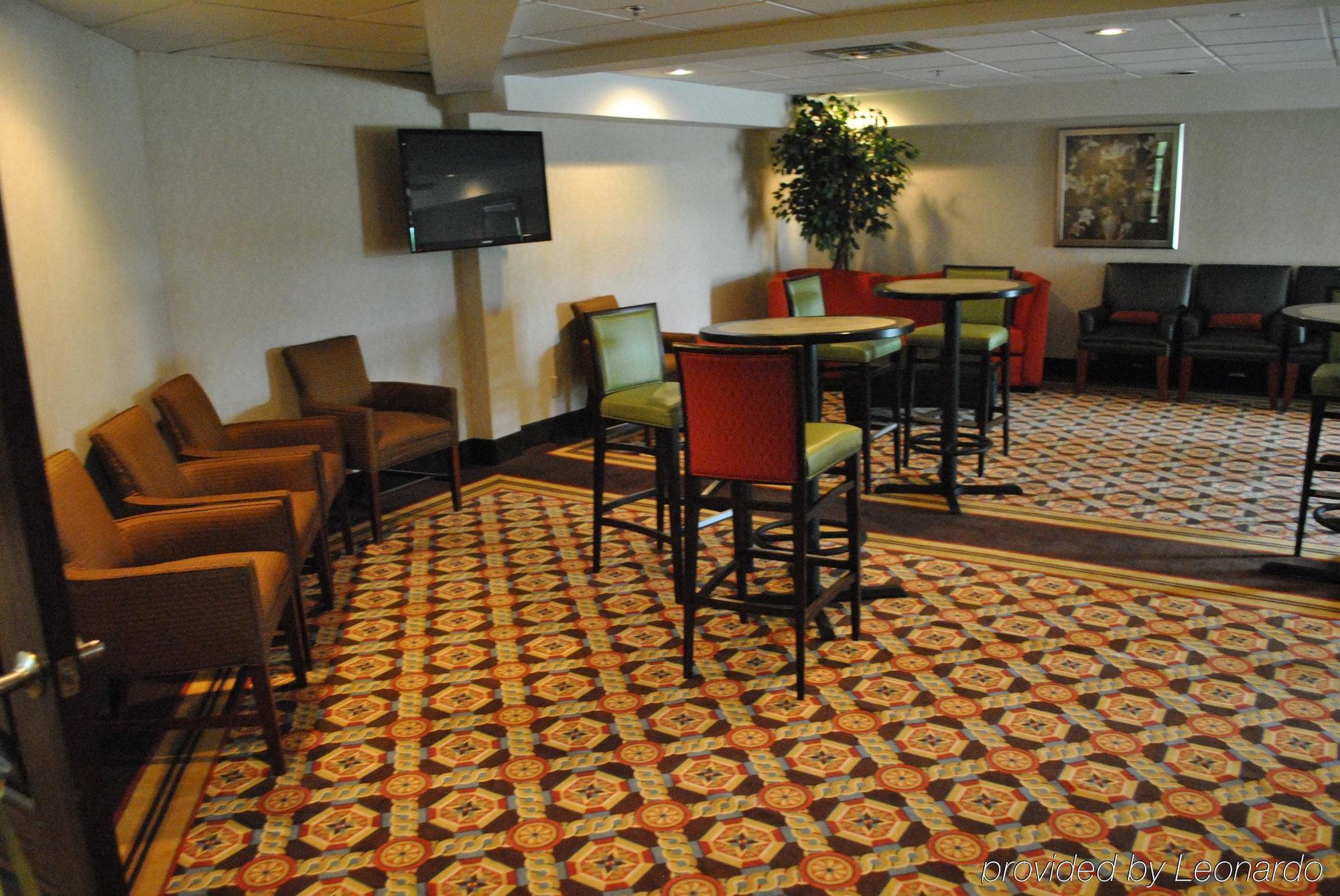 Doubletree By Hilton פייטוויל מראה חיצוני תמונה