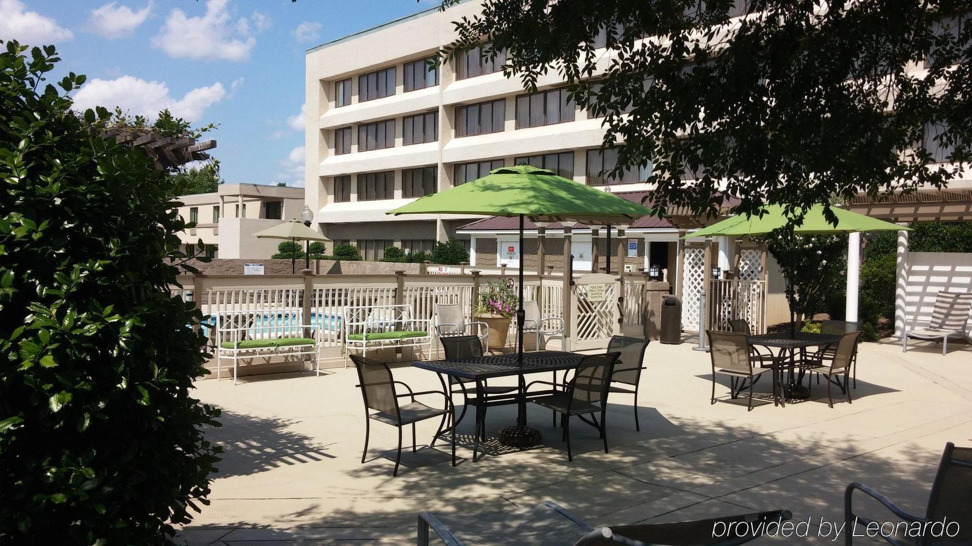 Doubletree By Hilton פייטוויל מראה חיצוני תמונה